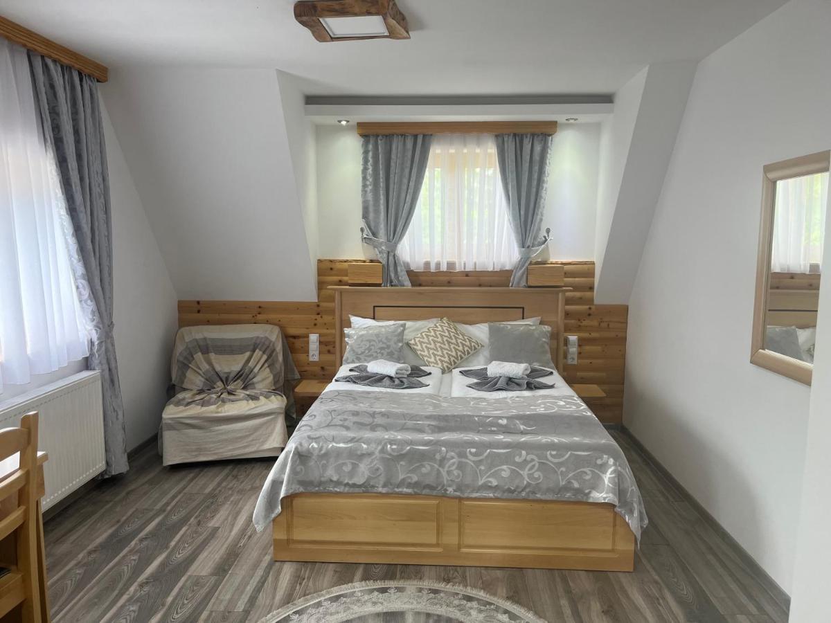 Rustic Inn River Prijeboj 외부 사진