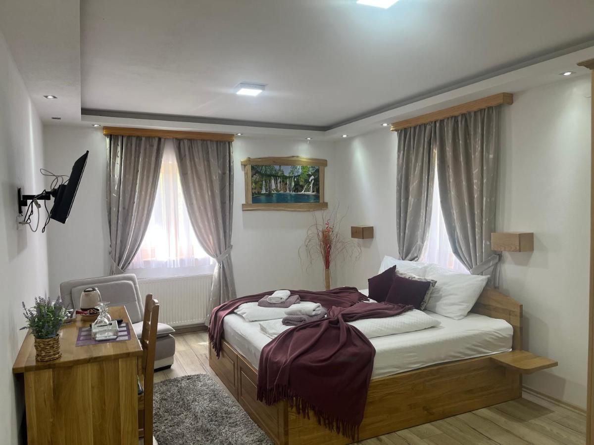 Rustic Inn River Prijeboj 외부 사진